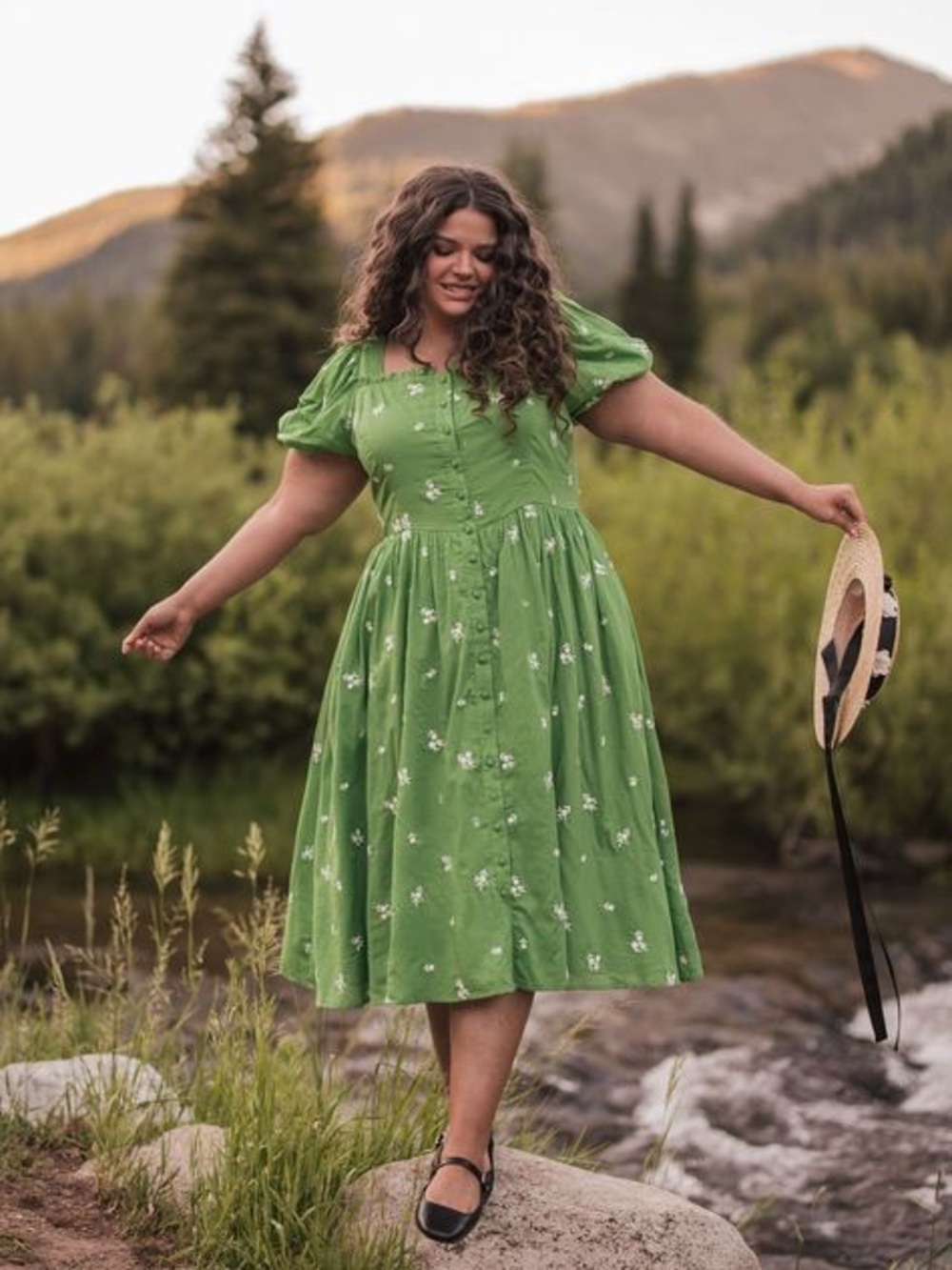 JESSAKAE Juniper Dress in Cool Green Floral Embroidered Cotton Puff Sleeve 4X - Picture 11 of 11